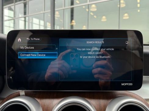 Used 2022 Mercedes-Benz GLC 300 4MATIC image 21