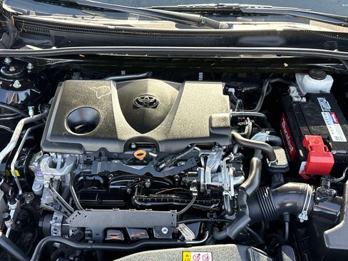 Used 2019 Toyota Camry XSE image 8