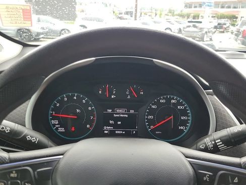 Used 2022 Chevrolet Malibu LT FWD image 19