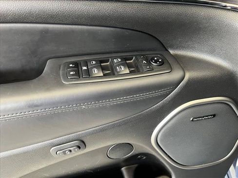Used 2020 Jeep Grand Cherokee High Altitude AWD/4WD image 17