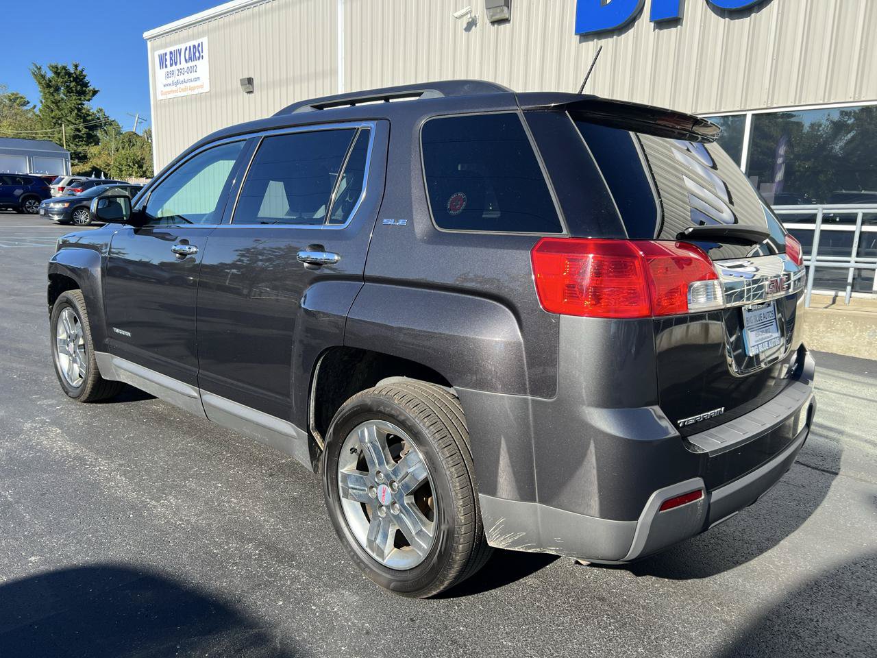 Used 2013 GMC Terrain SLE w/ Chrome Package AWD/4WD image 3
