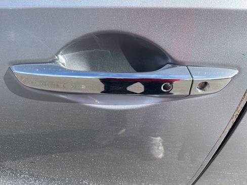 Used 2018 Honda Odyssey EX-L image 16