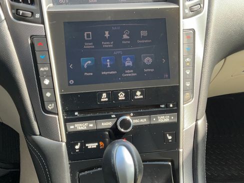 Used 2015 INFINITI Q50 Premium w/ Navigation Package RWD image 15