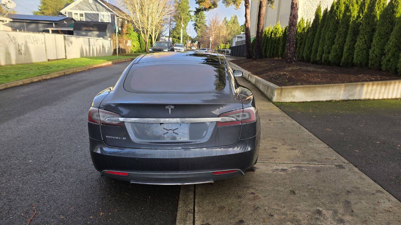 Used 2014 Tesla Model S 85 RWD image 6