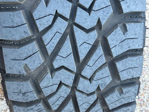 Used 2020 Chevrolet Silverado 2500 LTZ w/ LTZ Texas Edition image 35