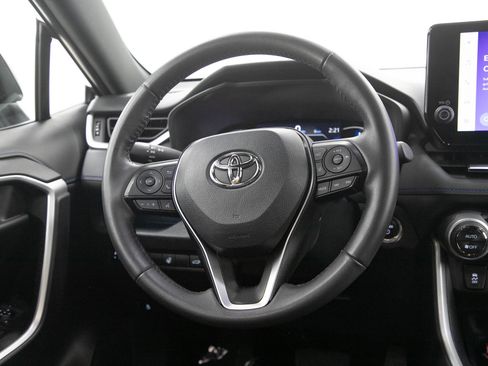 Used 2024 Toyota RAV4 XSE AWD/4WD image 17