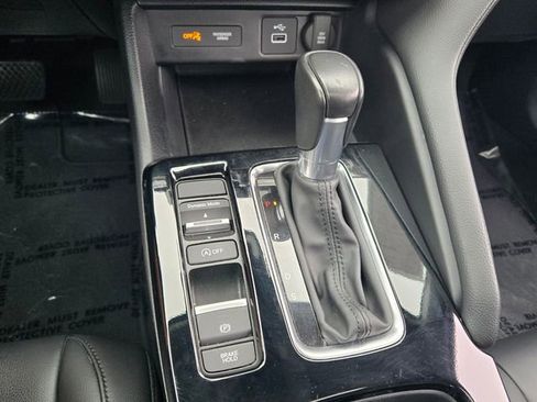 Certified 2024 Acura Integra FWD image 18