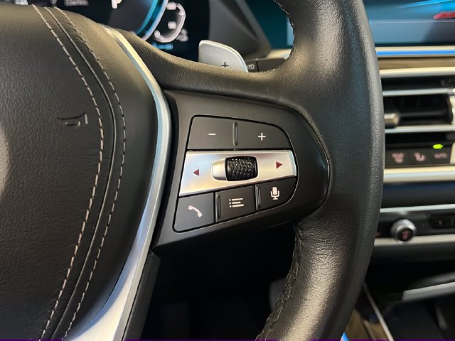 Used 2023 BMW X5 xDrive45e AWD/4WD image 35
