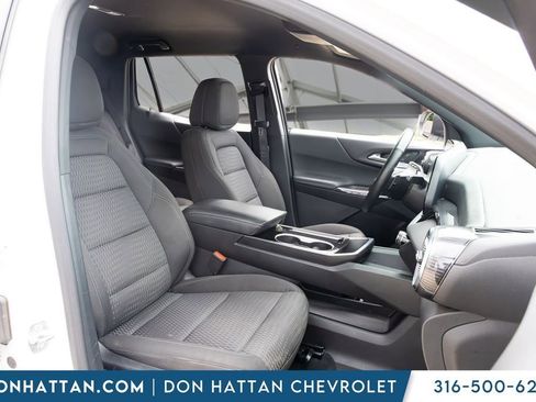 Used 2025 Chevrolet Equinox LT AWD/4WD image 18