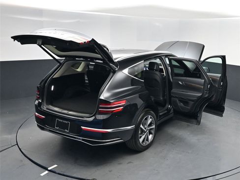 Used 2025 Genesis GV80 2.5T Select image 19