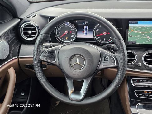 Used 2017 Mercedes-Benz E 300 image 24