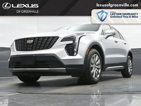 Used 2022 Cadillac XT4 Premium Luxury w/ Safety Alert Package AWD/4WD image 32