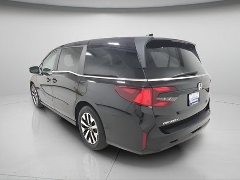 Used 2025 Honda Odyssey EX-L image 5