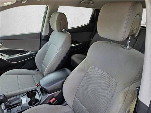 Used 2018 Hyundai Santa Fe Sport FWD image 16