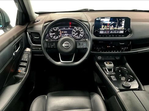 Used 2023 Nissan Rogue SL w/ SL Premium Package image 13