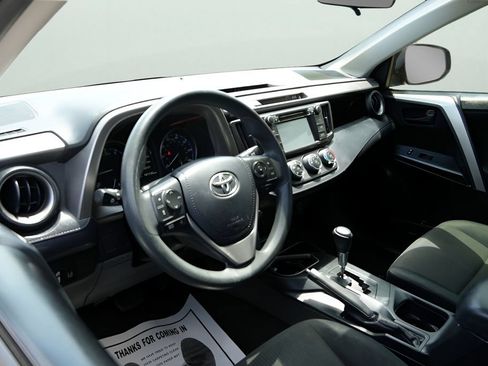 Used 2017 Toyota RAV4 LE FWD image 14