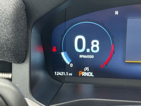 Used 2025 Ford Explorer Active w/ Active Comfort Package image 38