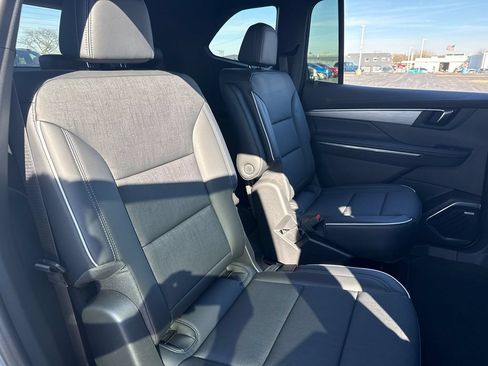 New 2026 Buick Enclave Preferred w/ Power Package AWD/4WD image 39
