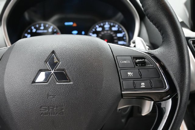 Used 2025 Mitsubishi Eclipse Cross SEL AWD/4WD image 22