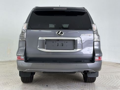 Used 2023 Lexus GX 460 Premium w/ Premium Package AWD/4WD image 10