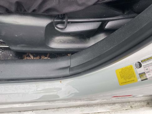 Used 2024 Toyota Corolla LE image 29