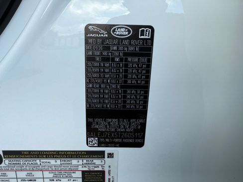 Used 2026 Land Rover Defender 110 S AWD/4WD image 19