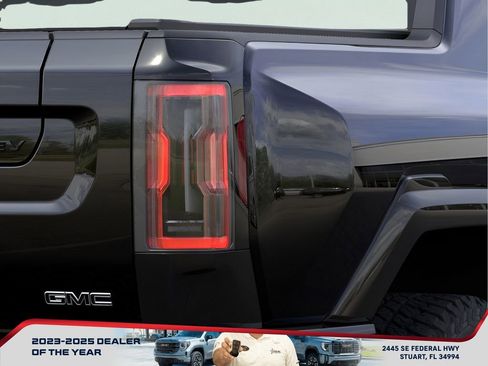 New 2025 GMC Hummer EV 3X image 11