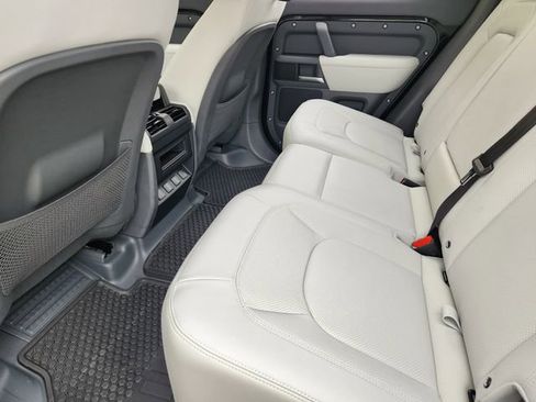 New 2026 Land Rover Defender 110 S image 20