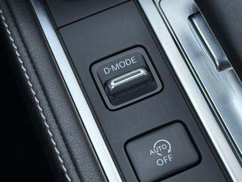 Used 2023 INFINITI QX60 Luxe w/ Performance Audio Package AWD/4WD image 32