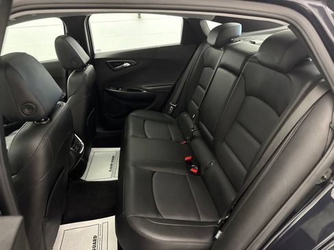 Used 2022 Chevrolet Malibu Premier FWD image 38