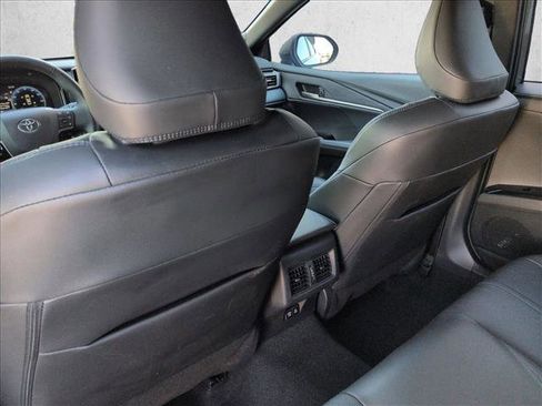 Used 2025 Toyota Camry XSE image 18