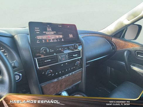 Used 2022 Nissan Armada SL image 21
