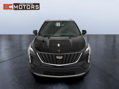 Used 2019 Cadillac XT4 Premium Luxury image 8