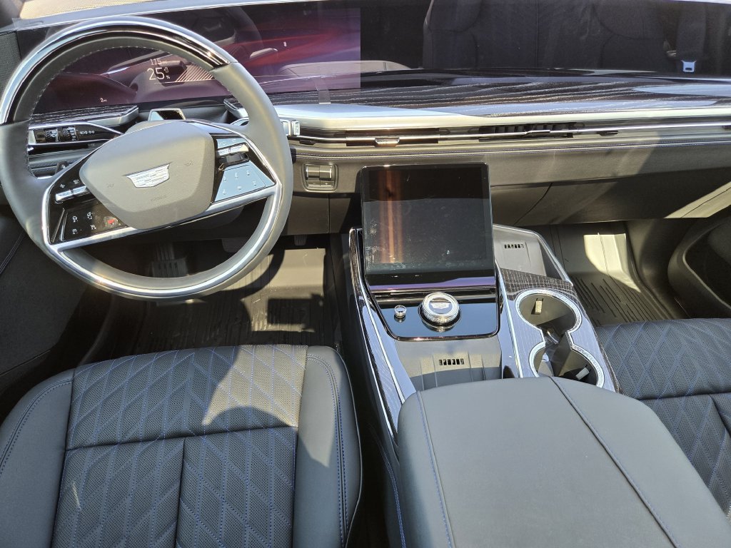 New 2026 Cadillac Escalade IQ Sport 1 w/ LPO, Floor Liner Package AWD/4WD image 12