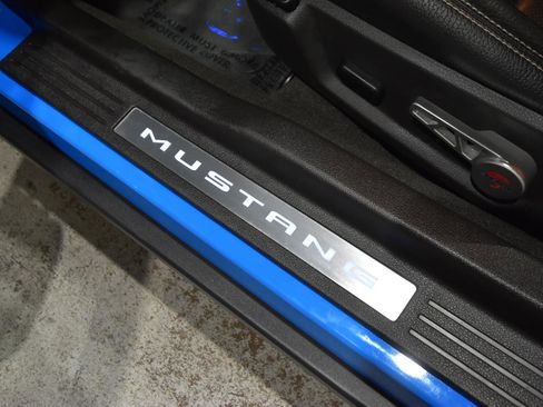 Used 2012 Ford Mustang GT Premium w/ Brembo Brake Pkg RWD image 11