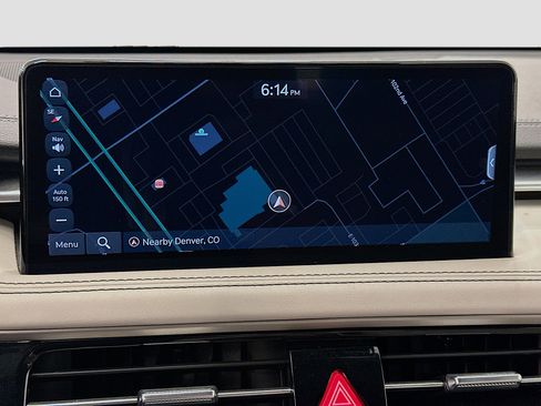 Used 2025 Genesis G70 2.5T image 22