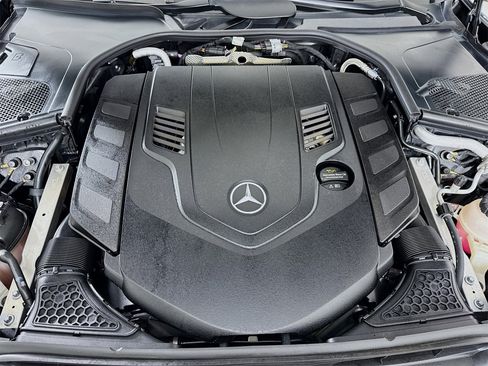 Used 2022 Mercedes-Benz S 580 S 580 image 33