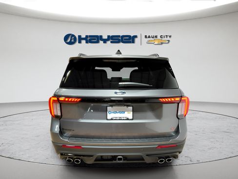 Used 2026 Ford Explorer ST AWD/4WD image 24