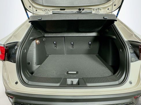 New 2026 Chevrolet Trax RS w/ Driver Confidence Package image 24