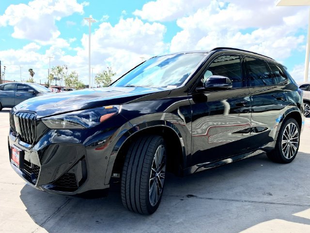 New 2027 BMW X1 xDrive28i w/ Technology Package AWD/4WD image 3
