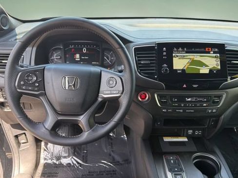 Used 2023 Honda Passport TrailSport image 18