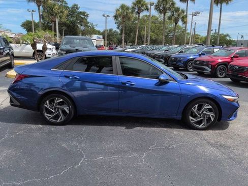Certified 2024 Hyundai Elantra Limited FWD image 3