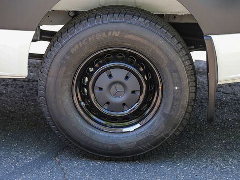 New 2026 Mercedes-Benz Sprinter 2500 image 10