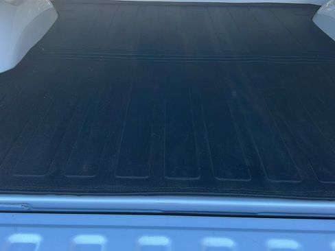 Used 2024 RAM 1500 Laramie image 13