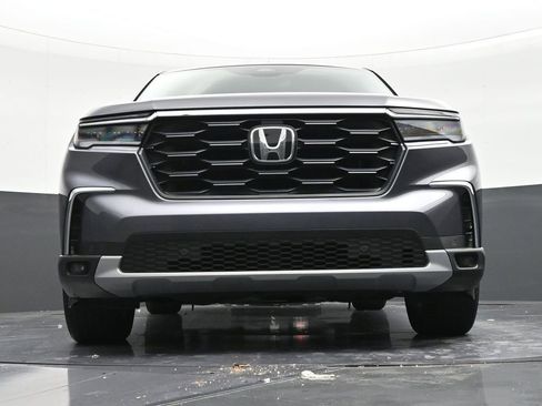 Used 2025 Honda Pilot EX-L image 25