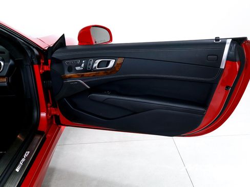 Used 2016 Mercedes-Benz SL 63 AMG image 20
