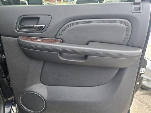 Used 2012 GMC Sierra 3500 Denali image 16