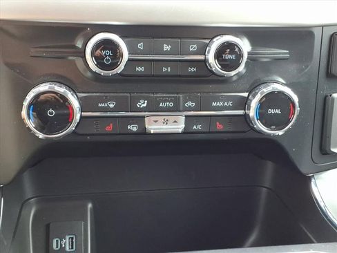 Used 2022 Ford F150 XLT w/ Equipment Group 302A High AWD/4WD image 26