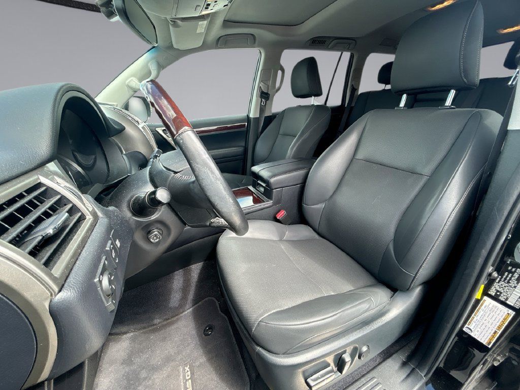 Used 2019 Lexus GX 460 Premium AWD/4WD image 27