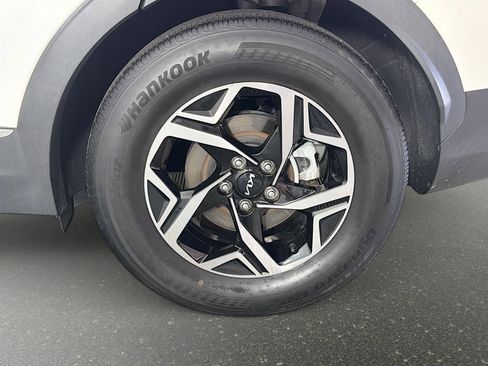 Certified 2023 Kia Sportage LX image 27